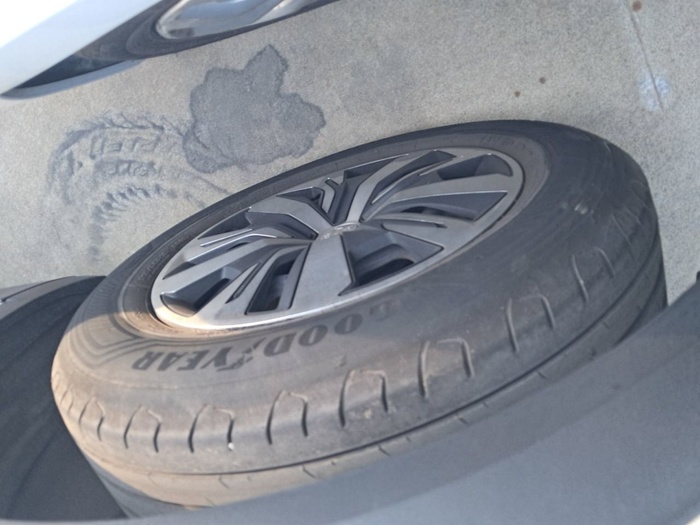 Peugeot 2008 BlueHDi 110 S&S Active 81 kW (110 CV) Vehículo usado en Madrid Peugeot 2008 BlueHDi 110 S&S Active 81 kW (110 CV) Vehículo usado en Madrid