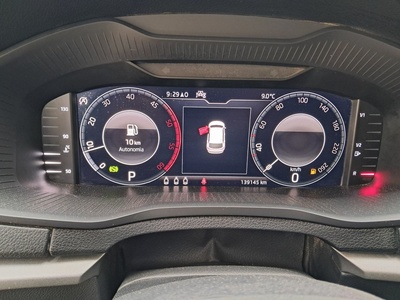 Skoda Karoq 2.0 TDI Ambition 4X4 DSG 110 kW (150 CV) 15 Skoda Karoq 2.0 TDI Ambition 4X4 DSG 110 kW (150 CV) 15