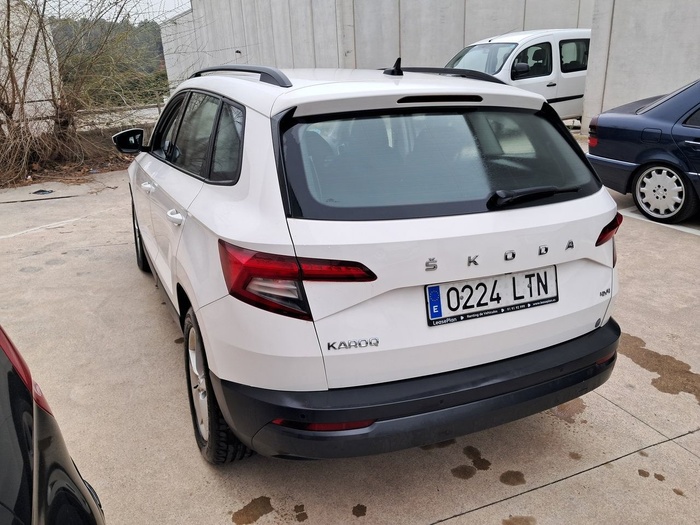 Skoda Karoq 2.0 TDI Ambition 4X4 DSG 110 kW (150 CV) Vehículo usado en Madrid Skoda Karoq 2.0 TDI Ambition 4X4 DSG 110 kW (150 CV) Vehículo usado en Madrid