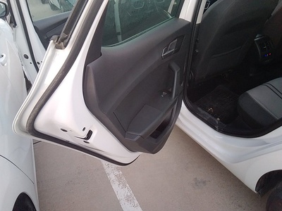 SEAT León 2.0 TDI S&S Style Go 85 kW (115 CV) 10 SEAT León 2.0 TDI S&S Style Go 85 kW (115 CV) 10