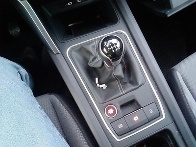 SEAT León 2.0 TDI S&S Style Go 85 kW (115 CV) 14 SEAT León 2.0 TDI S&S Style Go 85 kW (115 CV) 14