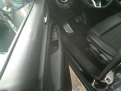 Alfa Romeo Stelvio 2.2 Diesel Sprint RWD 140 kW (190 CV) 14 Alfa Romeo Stelvio 2.2 Diesel Sprint RWD 140 kW (190 CV) 14