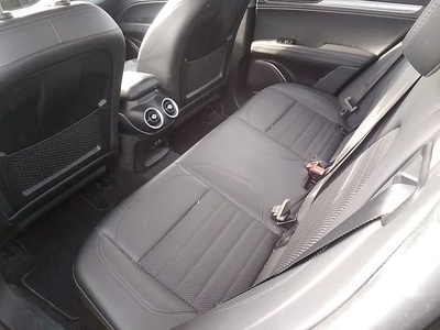 Alfa Romeo Stelvio 2.2 Diesel Sprint RWD 140 kW (190 CV) 15 Alfa Romeo Stelvio 2.2 Diesel Sprint RWD 140 kW (190 CV) 15