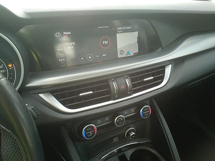 Alfa Romeo Stelvio 2.2 Diesel Sprint RWD 140 kW (190 CV) Vehículo usado en Madrid Alfa Romeo Stelvio 2.2 Diesel Sprint RWD 140 kW (190 CV) Vehículo usado en Madrid