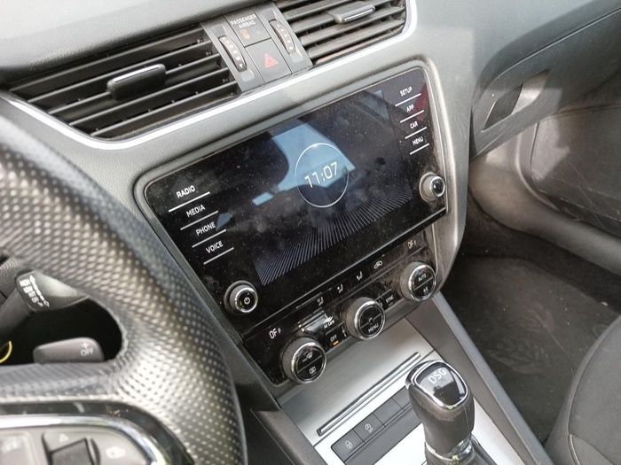 Skoda Octavia Combi 1.5 TGI CNG Ambition DSG 96 kW (130 CV) Vehículo usado en Madrid Skoda Octavia Combi 1.5 TGI CNG Ambition DSG 96 kW (130 CV) Vehículo usado en Madrid