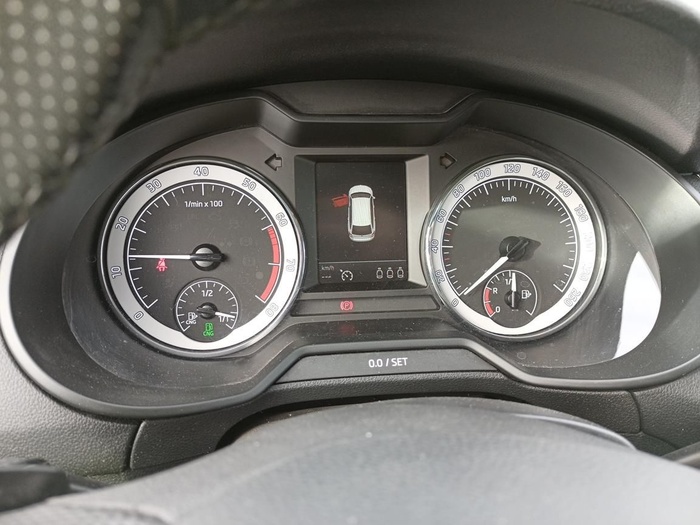 Skoda Octavia Combi 1.5 TGI CNG Ambition DSG 96 kW (130 CV) Vehículo usado en Madrid Skoda Octavia Combi 1.5 TGI CNG Ambition DSG 96 kW (130 CV) Vehículo usado en Madrid