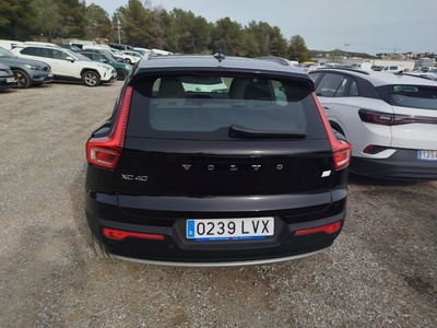 Volvo XC40 T5 Twin Recharge Inscription Expression Auto 193 kW (262 CV) 5 Volvo XC40 T5 Twin Recharge Inscription Expression Auto 193 kW (262 CV) 5