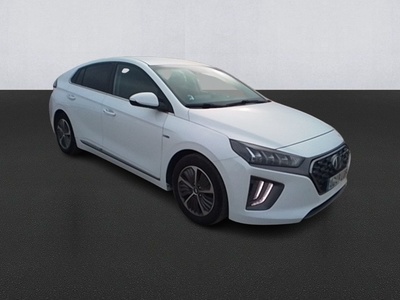 Hyundai Ioniq 1.6 GDI PHEV Tecno DT 104 kW (141 CV) 3 Hyundai Ioniq 1.6 GDI PHEV Tecno DT 104 kW (141 CV) 3