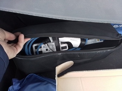 Hyundai Ioniq 1.6 GDI PHEV Tecno DT 104 kW (141 CV) 8 Hyundai Ioniq 1.6 GDI PHEV Tecno DT 104 kW (141 CV) 8