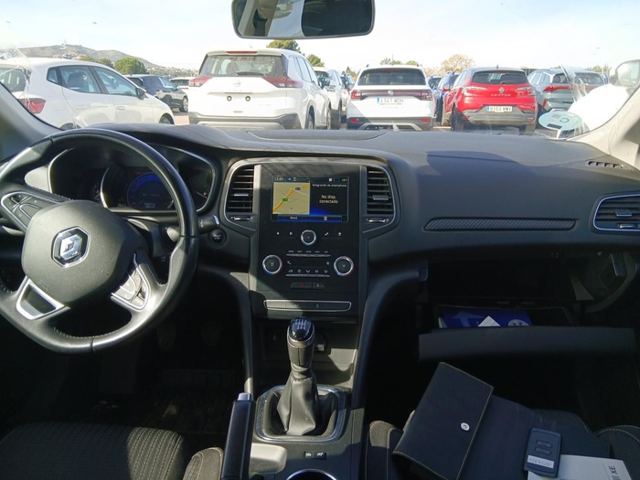 Renault Megane Business Blue dCi 85 kW (115 CV) Vehículo usado en Madrid Renault Megane Business Blue dCi 85 kW (115 CV) Vehículo usado en Madrid