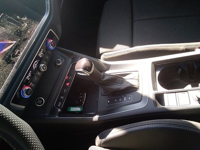 Audi Q3 TFSIe S line 45 TFSI e 180 kW (245 CV) S tronic 11 Audi Q3 TFSIe S line 45 TFSI e 180 kW (245 CV) S tronic 11