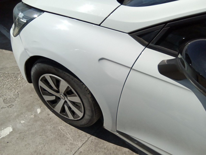 Renault Clio Equilibre Blue dCi 74 kW (100 CV) Vehículo usado en Madrid Renault Clio Equilibre Blue dCi 74 kW (100 CV) Vehículo usado en Madrid