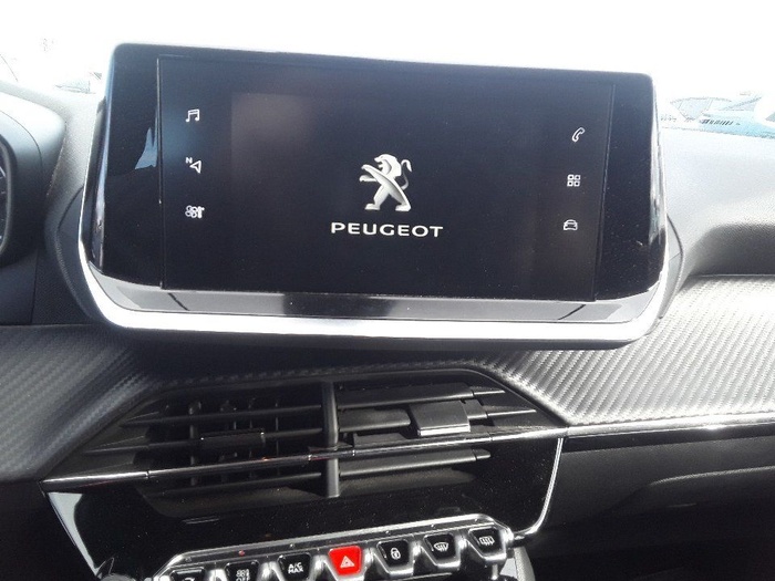 Peugeot 2008 BlueHDi 110 S&S Active 81 kW (110 CV) Vehículo usado en Madrid Peugeot 2008 BlueHDi 110 S&S Active 81 kW (110 CV) Vehículo usado en Madrid