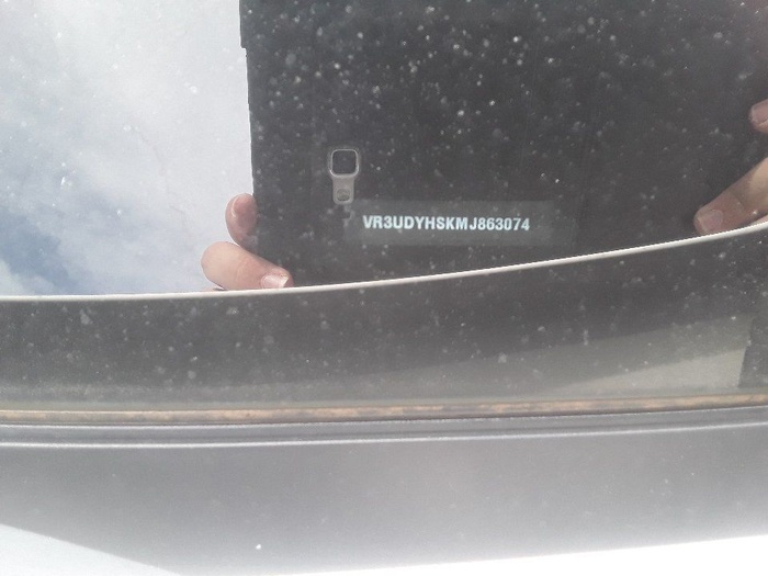 Peugeot 2008 BlueHDi 110 S&S Active 81 kW (110 CV) Vehículo usado en Madrid Peugeot 2008 BlueHDi 110 S&S Active 81 kW (110 CV) Vehículo usado en Madrid