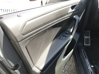 Volkswagen Tiguan R-Line 2.0 TDI 110 kW (150 CV) DSG 13 Volkswagen Tiguan R-Line 2.0 TDI 110 kW (150 CV) DSG 13