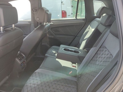 Volkswagen Tiguan R-Line 2.0 TDI 110 kW (150 CV) DSG 9 Volkswagen Tiguan R-Line 2.0 TDI 110 kW (150 CV) DSG 9