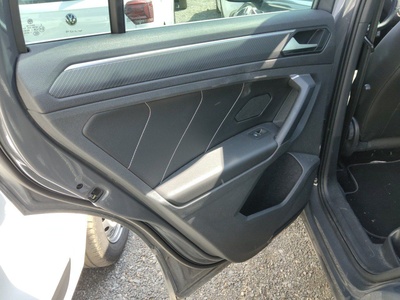 Volkswagen Tiguan R-Line 2.0 TDI 110 kW (150 CV) DSG 11 Volkswagen Tiguan R-Line 2.0 TDI 110 kW (150 CV) DSG 11