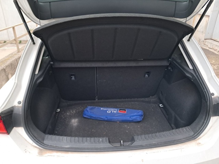 SEAT León 2.0 TDI S&S Reference Go 85 kW (115 CV) Vehículo usado en Madrid SEAT León 2.0 TDI S&S Reference Go 85 kW (115 CV) Vehículo usado en Madrid