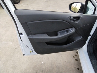 Renault Clio Business SCe 48 kW (65 CV) 13 Renault Clio Business SCe 48 kW (65 CV) 13