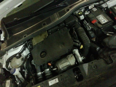 Peugeot 2008 BlueHDi 110 S&S Active Pack 81 kW (110 CV) 9 Peugeot 2008 BlueHDi 110 S&S Active Pack 81 kW (110 CV) 9