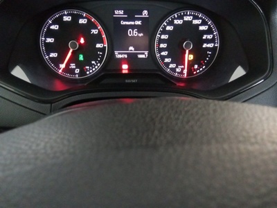 SEAT Ibiza 1.0 TGI GNC Reference Plus 66 kW (90 CV) 9 SEAT Ibiza 1.0 TGI GNC Reference Plus 66 kW (90 CV) 9