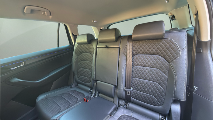 Skoda Kodiaq 2.0 TDI Ambition 4x2 DSG 110 kW (150 CV) Vehículo usado en Madrid Skoda Kodiaq 2.0 TDI Ambition 4x2 DSG 110 kW (150 CV) Vehículo usado en Madrid