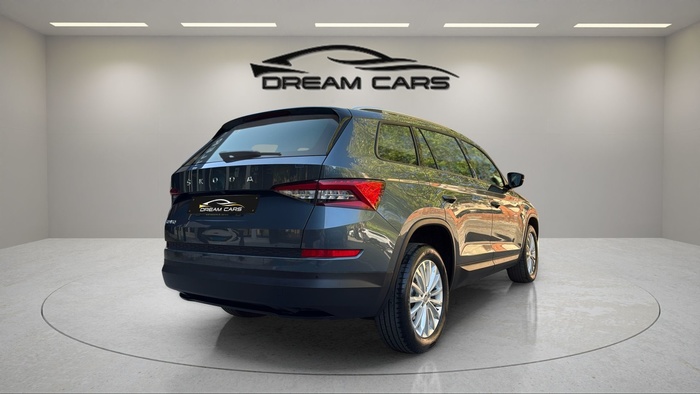 Skoda Kodiaq 2.0 TDI Ambition 4x2 DSG 110 kW (150 CV) Vehículo usado en Madrid Skoda Kodiaq 2.0 TDI Ambition 4x2 DSG 110 kW (150 CV) Vehículo usado en Madrid