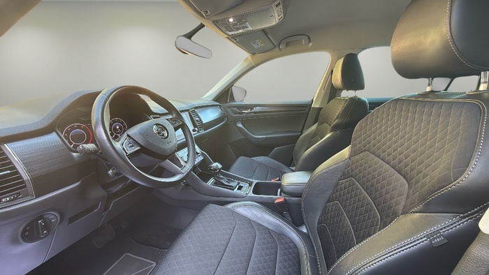 Skoda Kodiaq 2.0 TDI Ambition 4x2 DSG 110 kW (150 CV) Vehículo usado en Madrid Skoda Kodiaq 2.0 TDI Ambition 4x2 DSG 110 kW (150 CV) Vehículo usado en Madrid