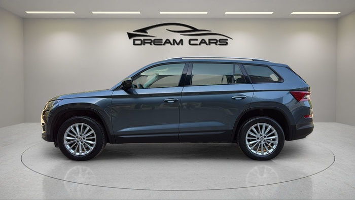 Skoda Kodiaq 2.0 TDI Ambition 4x2 DSG 110 kW (150 CV) Vehículo usado en Madrid Skoda Kodiaq 2.0 TDI Ambition 4x2 DSG 110 kW (150 CV) Vehículo usado en Madrid