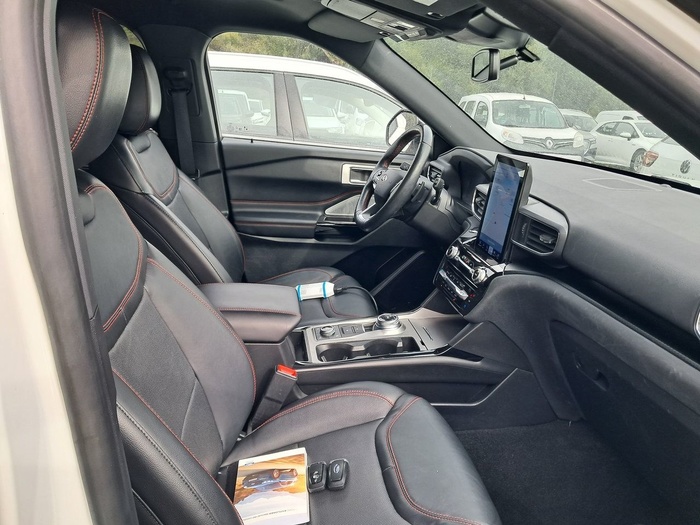 Ford Explorer 3.0 PHEV ST Line AWD 336 kW (457 CV) Vehículo usado en Madrid Ford Explorer 3.0 PHEV ST Line AWD 336 kW (457 CV) Vehículo usado en Madrid