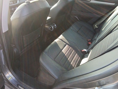 Alfa Romeo Stelvio 2.2 Diesel Sprint RWD 140 kW (190 CV) 14 Alfa Romeo Stelvio 2.2 Diesel Sprint RWD 140 kW (190 CV) 14