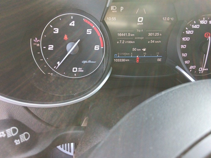 Alfa Romeo Stelvio 2.2 Diesel Sprint RWD 140 kW (190 CV) Vehículo usado en Madrid Alfa Romeo Stelvio 2.2 Diesel Sprint RWD 140 kW (190 CV) Vehículo usado en Madrid