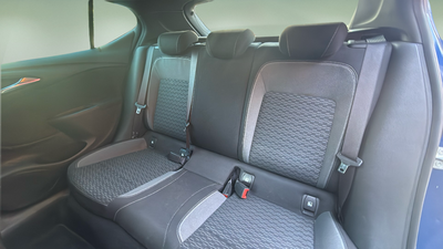 Opel Astra 1.2 Turbo SHL GS Line 81 kW (110 CV) 8 Opel Astra 1.2 Turbo SHL GS Line 81 kW (110 CV) 8