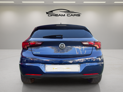 Opel Astra 1.2 Turbo SHL GS Line 81 kW (110 CV) 4 Opel Astra 1.2 Turbo SHL GS Line 81 kW (110 CV) 4