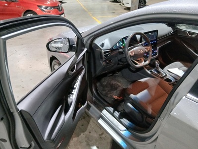 Hyundai Ioniq 1.6 GDI HEV Tecno DT 104 kW (141 CV) 5 Hyundai Ioniq 1.6 GDI HEV Tecno DT 104 kW (141 CV) 5