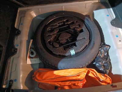 Hyundai Ioniq 1.6 GDI HEV Tecno DT 104 kW (141 CV) 11 Hyundai Ioniq 1.6 GDI HEV Tecno DT 104 kW (141 CV) 11