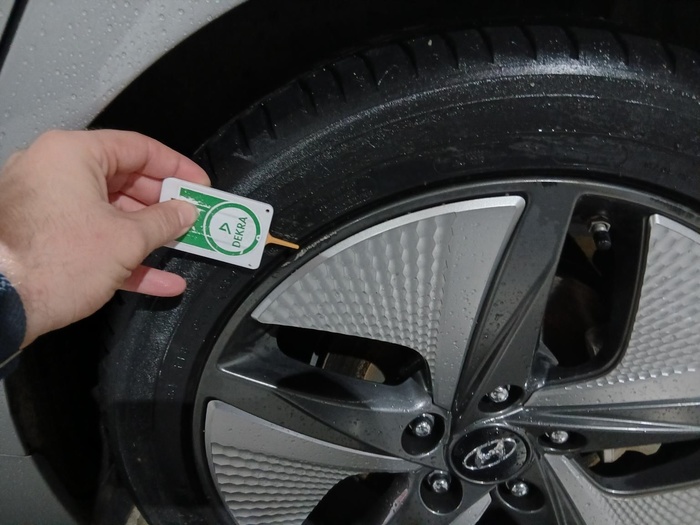 Hyundai Ioniq 1.6 GDI HEV Tecno DT 104 kW (141 CV) Vehículo usado en Madrid Hyundai Ioniq 1.6 GDI HEV Tecno DT 104 kW (141 CV) Vehículo usado en Madrid