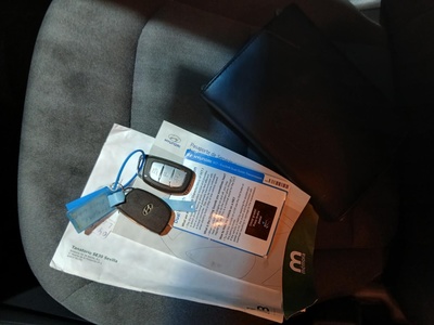 Hyundai Ioniq 1.6 GDI HEV Tecno DT 104 kW (141 CV) 9 Hyundai Ioniq 1.6 GDI HEV Tecno DT 104 kW (141 CV) 9