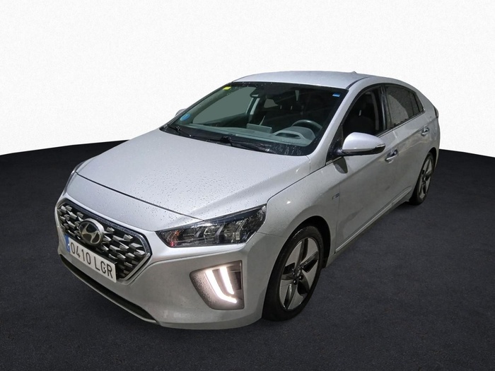 Hyundai Ioniq 1.6 GDI HEV Tecno DT 104 kW (141 CV) Vehículo usado en Madrid Hyundai Ioniq 1.6 GDI HEV Tecno DT 104 kW (141 CV) Vehículo usado en Madrid