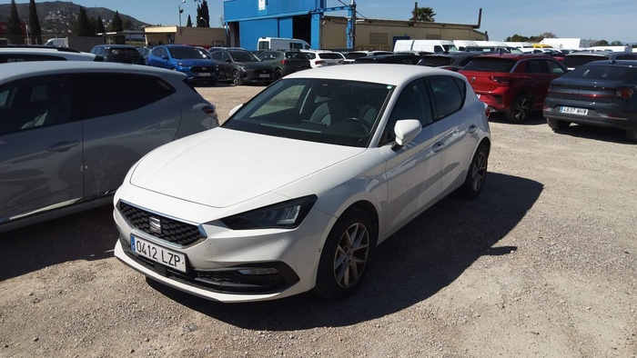 SEAT León 2.0 TDI S&S Style Go 85 kW (115 CV) Vehículo usado en Madrid SEAT León 2.0 TDI S&S Style Go 85 kW (115 CV) Vehículo usado en Madrid
