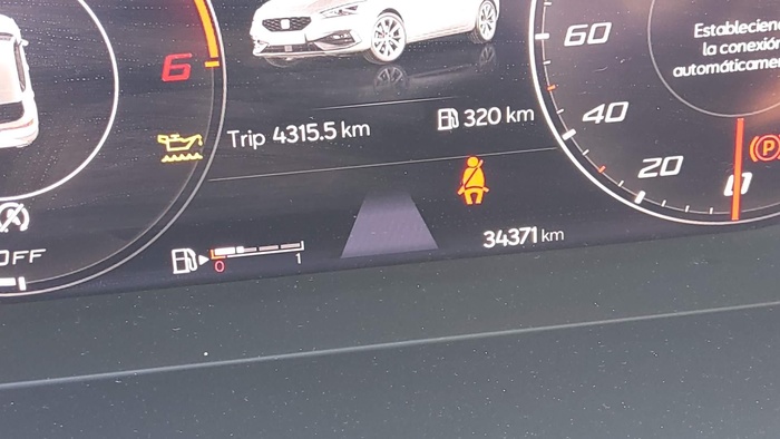 SEAT León 2.0 TDI S&S Style Go 85 kW (115 CV) Vehículo usado en Madrid SEAT León 2.0 TDI S&S Style Go 85 kW (115 CV) Vehículo usado en Madrid