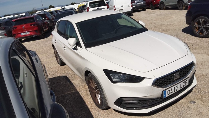 SEAT León 2.0 TDI S&S Style Go 85 kW (115 CV) Vehículo usado en Madrid SEAT León 2.0 TDI S&S Style Go 85 kW (115 CV) Vehículo usado en Madrid