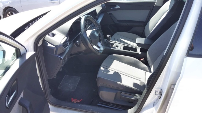 SEAT León 2.0 TDI S&S Style Go 85 kW (115 CV) Vehículo usado en Madrid SEAT León 2.0 TDI S&S Style Go 85 kW (115 CV) Vehículo usado en Madrid