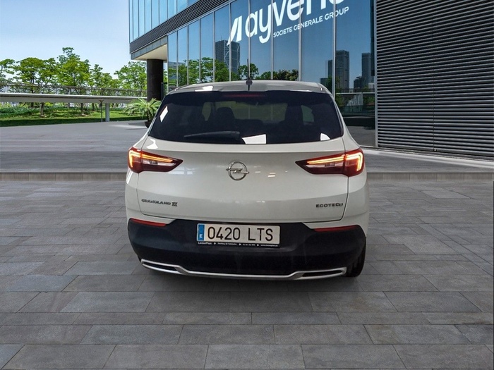 Opel Grandland X 1.5 CDTi Design & Tech 96 kW (130 CV) Vehículo usado en Madrid Opel Grandland X 1.5 CDTi Design & Tech 96 kW (130 CV) Vehículo usado en Madrid