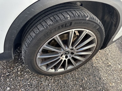 Mercedes-Benz GLC 220 d 4Matic 143 kW (194 CV) 10 Mercedes-Benz GLC 220 d 4Matic 143 kW (194 CV) 10