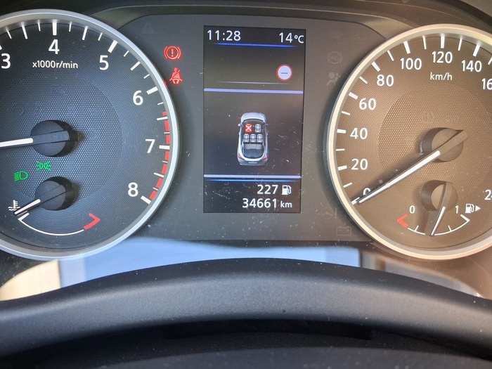 Nissan Juke DIG-T Acenta 84 kW (114 CV) Vehículo usado en Madrid Nissan Juke DIG-T Acenta 84 kW (114 CV) Vehículo usado en Madrid