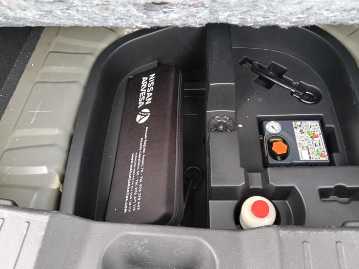 Nissan Juke DIG-T N-Connecta 4x2 84 kW (114 CV) Vehículo usado en Madrid Nissan Juke DIG-T N-Connecta 4x2 84 kW (114 CV) Vehículo usado en Madrid