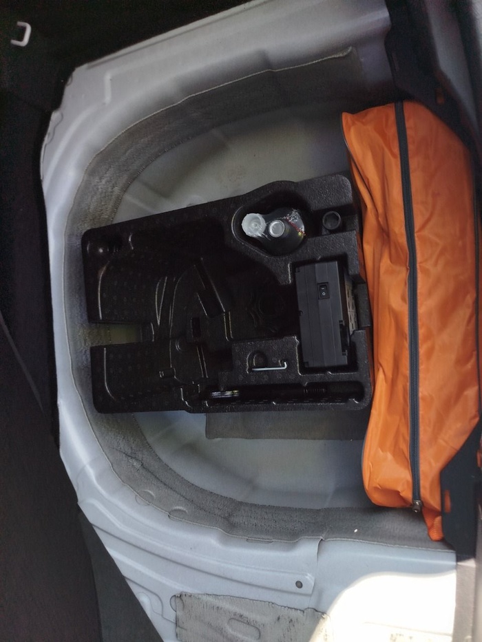 Volkswagen T-Cross Edition 1.0 TSI 70 kW (95 CV) Vehículo usado en Madrid Volkswagen T-Cross Edition 1.0 TSI 70 kW (95 CV) Vehículo usado en Madrid