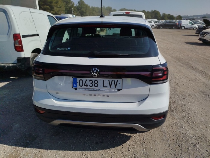 Volkswagen T-Cross Edition 1.0 TSI 70 kW (95 CV) Vehículo usado en Madrid Volkswagen T-Cross Edition 1.0 TSI 70 kW (95 CV) Vehículo usado en Madrid