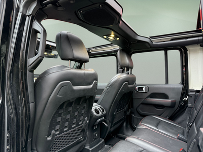 Jeep Wrangler 2.0T Rubicon 8ATX 199 kW (270 CV) 6 Jeep Wrangler 2.0T Rubicon 8ATX 199 kW (270 CV) 6